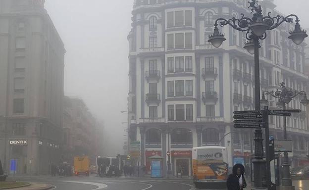 La niebla envuelve a León