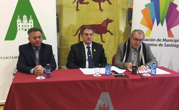 Astorga alberga la adhesión de 11 empresas al foro de Empresas de la Asociación de Municipios del Camino de Santiago