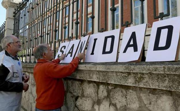 La Plataforma por la Sanidad Pública de Astorga y comarcas hace un llamamiento para acudir al 20-E en Valladolid