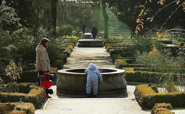 El CSIC rectifica y suspende un congreso de médicos naturistas en una de sus sedes