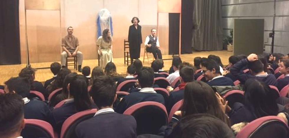 Los alumnos de La Asunción disfrutan del teatro de Lorca