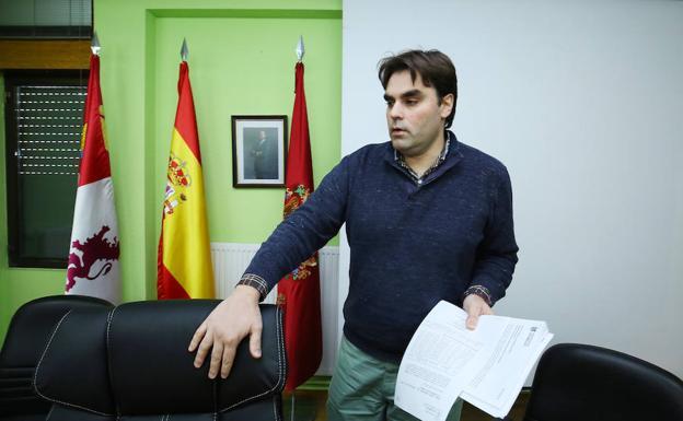El PP pide al PSOE la expulsión de Sergio Álvarez tras la apertura de juicio