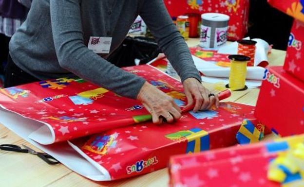 Los 'Reyes Magos de verdad' hacen realidad el sueño de 220 familias leonesas