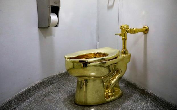 El Guggenheim niega a Trump un Van Gogh y le ofrece un váter de oro