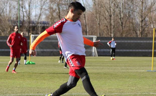 El Valladolid impone la 'cláusula del miedo' a Ibán Salvador