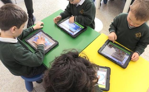 La Fundación Sierra Pambley organiza un curso de programación y 3D para niños