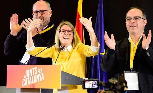 JuntsxCat podría apostar por Elsa Artadi como plan B a Puigdemont