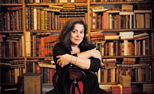 Sierra Pambley de León acoge una conferencia de la ganadora del premio Nadal 2017, Care Santos