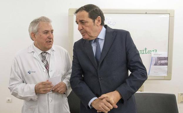 Sanidad convoca el concurso permanente y abierto para 4.000 profesionales de 14 categorías