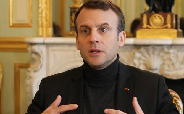 Macron dice que Francia «atacará» si hay «pruebas fehacientes» del uso de armas químicas en Siria