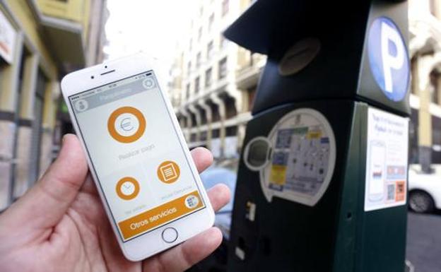 El cobro de una comisión por el uso de la 'app' de la ORA Telpark no afectará a León