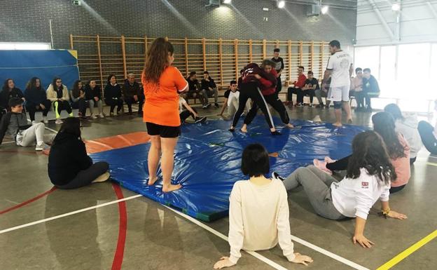 San Andrés impulsa la lucha leonesa como modalidad de las escuelas deportivas