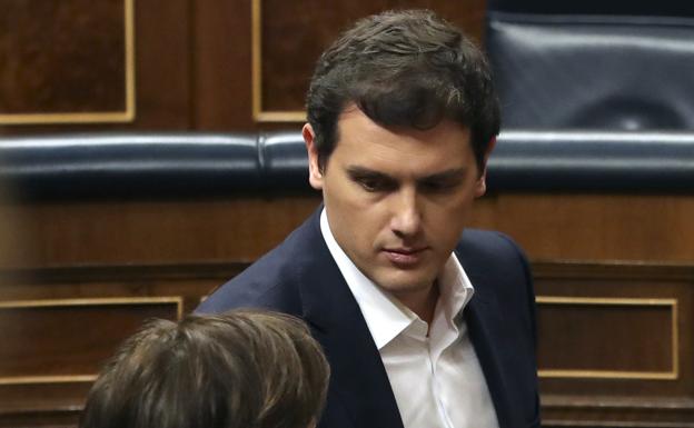 Rivera insta a Rajoy a abordar una «gran remodelación del Gobierno»