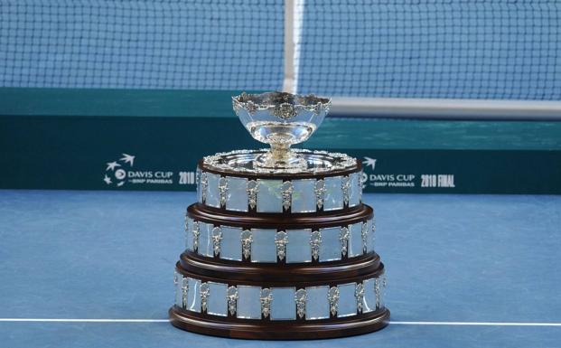 Piqué alumbra la Copa Mundial de Tenis