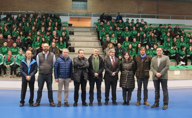 El Pabellón 'Hansi Rodríguez' estrena su nueva cara tras una inversión de la ULE de 900.000 euros