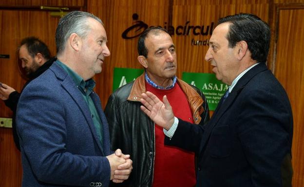 Barato defiende una PAC dotada con un «presupuesto cierto» y que se dirija al «agricultor activo»