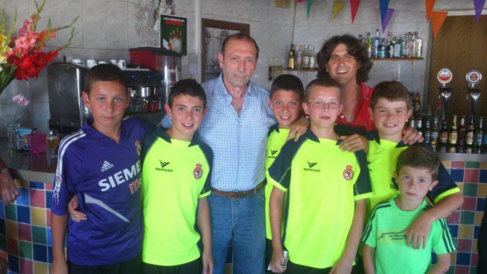 El campo de fútbol de Mansilla Mayor llevará el nombre de Quini