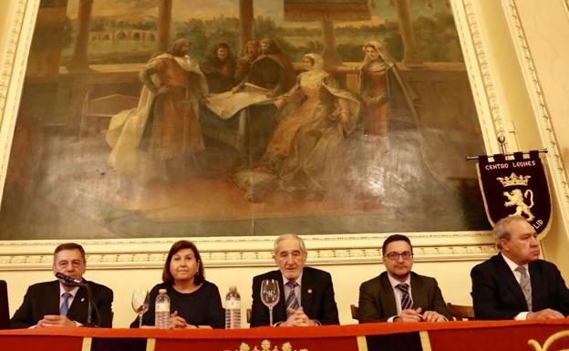 La Semana Santa de León muestra su fuerza en Valladolid