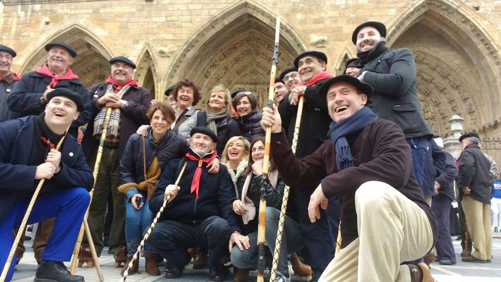 La Ronda Marcera de Torrelavega canta en León