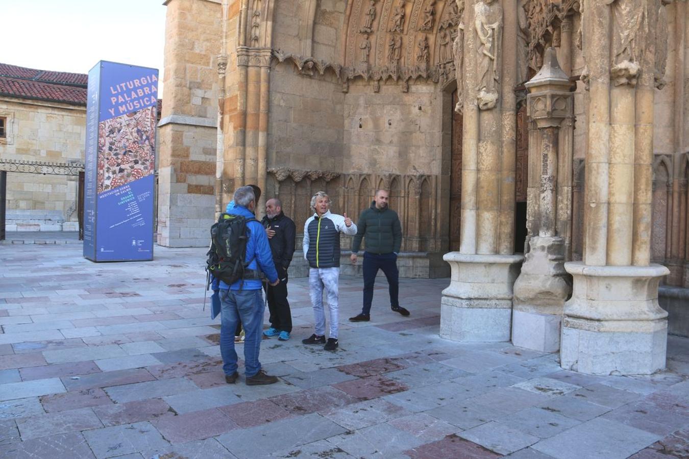 Calleja con Juanito Oiarzabal y Edurne Pasaban