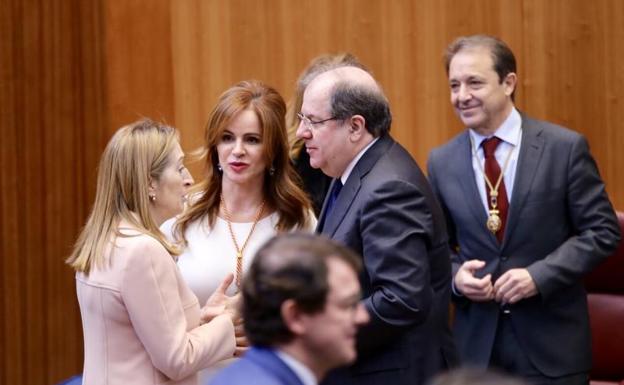 Las Cortes, el Congreso y el Senado celebran los 35 años de autonomía en Castilla y León