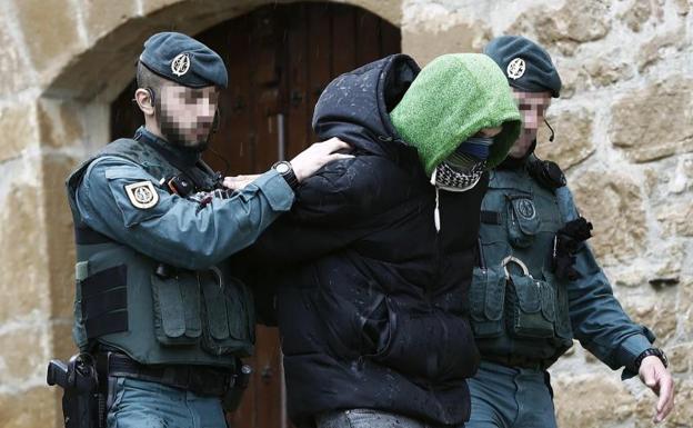 Detenido en Navarra un converso al islam listo para «pasar a la acción» en España