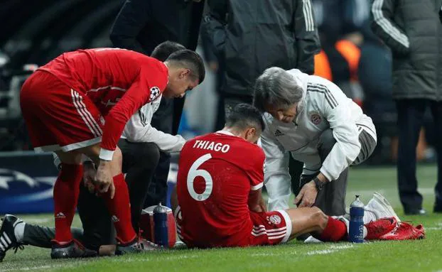 Thiago, gol y lesión en el trámite ante el Besiktas
