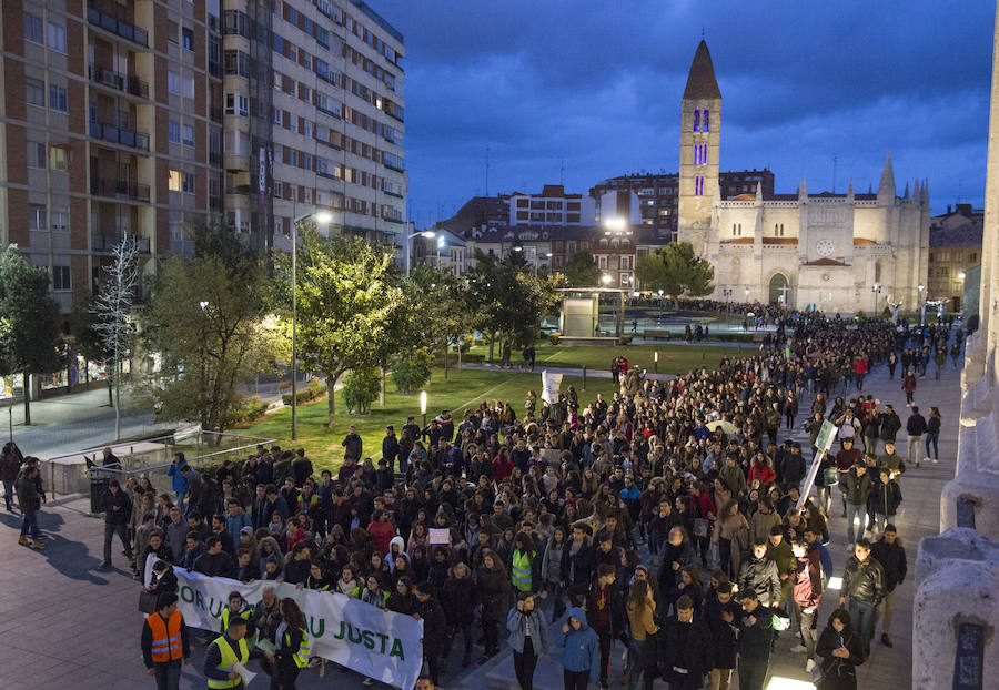 Los estudiantes de Castilla y León piden una EBAU justa en Valladolid