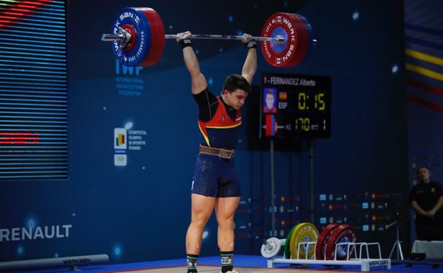 Alberto Fernández, bronce en arrancada en el Europeo de Bucarest