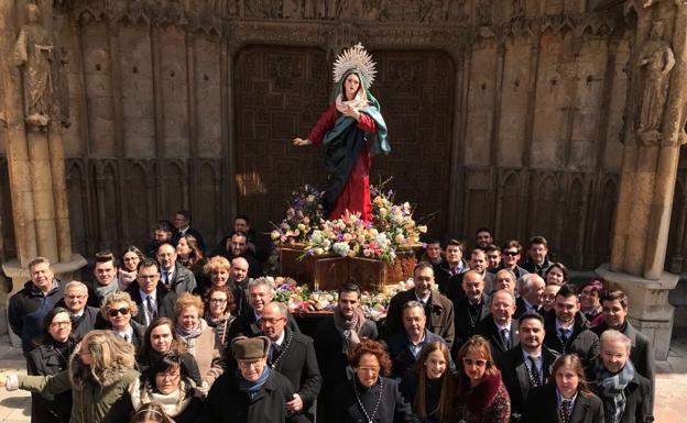 Bendición del trono de Nuestra Señora de la Luz