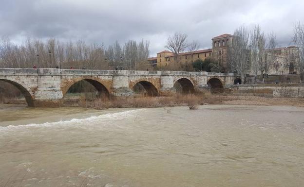 Las últimas lluvias llevan a máximos anuales a los pantanos leoneses y ponen en alerta al Bernesga