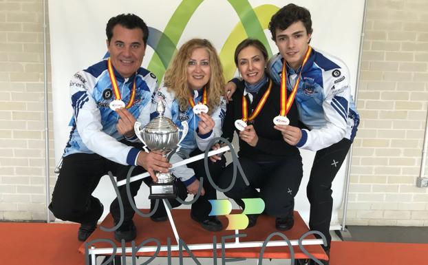 Plata 'familiar' para el curling leonés