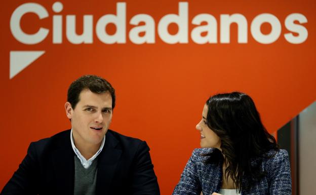 Rajoy ignora el ultimátum del líder de Ciudadanos para que dimita Cifuentes