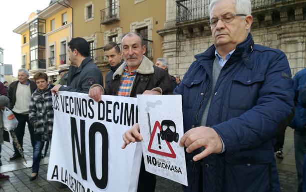 El juzgado admite la demanda de los vecinos de Compostilla contra la red de calor de Ponferrada