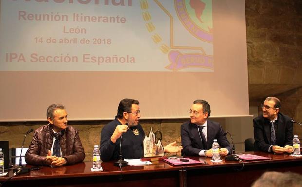 León acoge primera vez la junta nacional de la Asociación Internacional de Policías para «estrechar lazos» entre cuerpos de seguridad