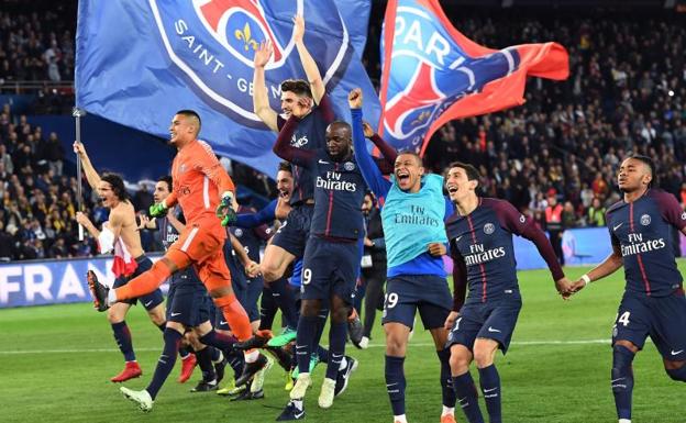 El PSG conquista el título bailando al Mónaco