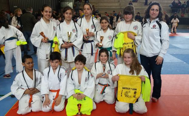 Seis medallas para el Kyoto en el Autonómico de Burgos