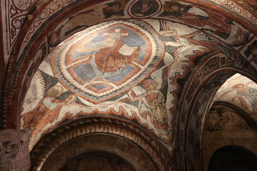 Imágenes de la nueva iluminación de San Isidoro