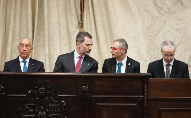 Felipe VI destaca la aportación histórica de España y Portugal para «una humanidad más pacífica y más cohesionada»