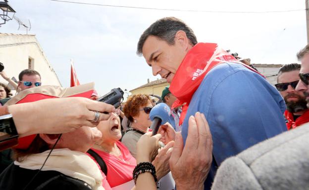 Pedro Sánchez defiende la «gran oportunidad» de la Comunidad para que la Junta sea socialista