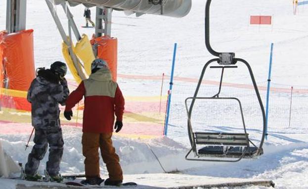 Majo, sobre la unión de estaciones de esquí: «Estamos abiertos, pero la oveja por lo que vale»