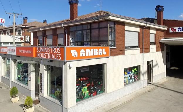 Anibal Reyma, a la vanguardia en maquinaria agrícola y suministro para jardinería