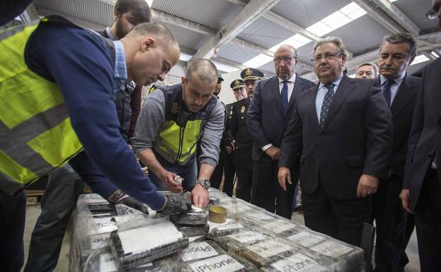 Intervienen en Algeciras el mayor alijo de coca de Europa