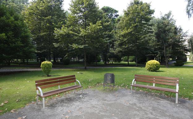 Sorprendidos dos hombres de 87 y 93 años manteniendo sexo oral en el Parque Isabel la Católica de Gijón
