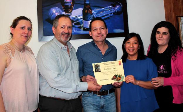 'Nido de sabor' se alza como mejor plato en la VII Feria de la Tapa de Veguellina