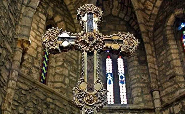 La reliquia del Lignum Crucis: un fragmento de la