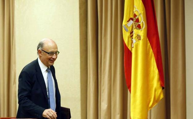 El déficit del Estado se reduce un 14,4% en el primer trimestre