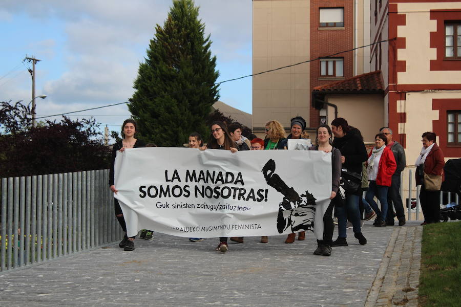 Miles de personas se manifiestan en contra de la sentencia a La Manada