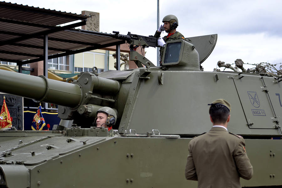 León rinde homenaje a 'Daoiz y Velarde'