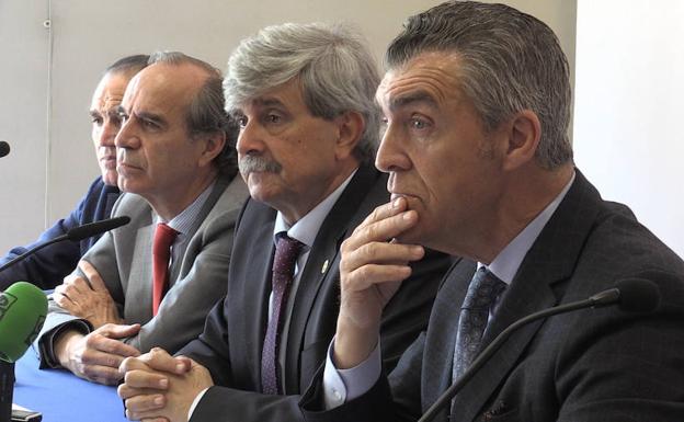 Un pasaporte al mercado laboral: ULE y FELE renuevan el convenio de prácticas en pymes leonesas